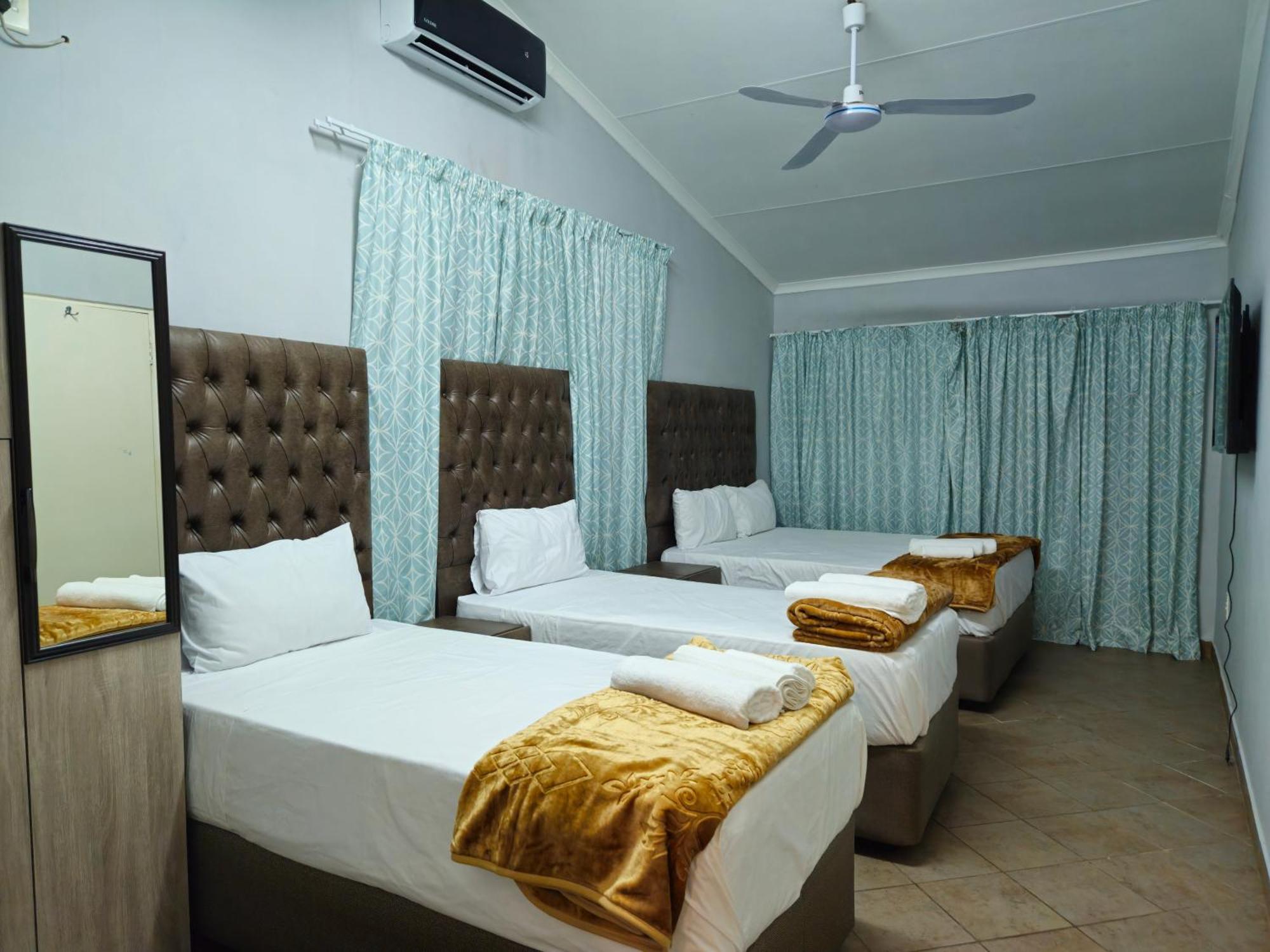 Light House Lodge เบอลา-เบอลา ภายนอก รูปภาพ
